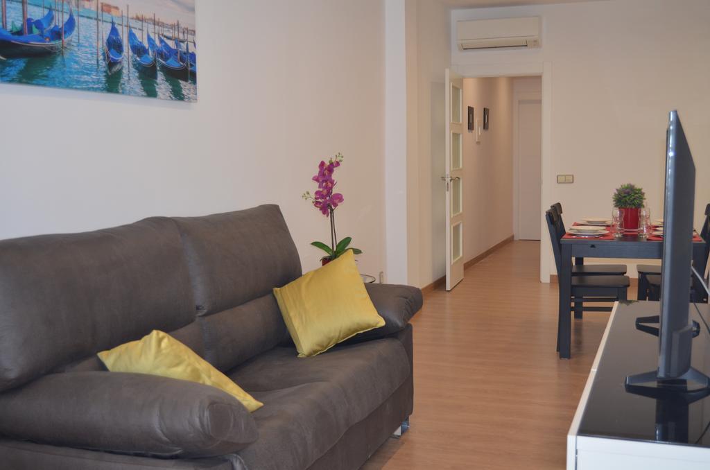 Apartsuits Tarragona Rambla Nova 24 Екстер'єр фото