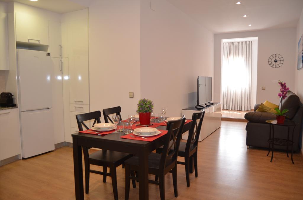 Apartsuits Tarragona Rambla Nova 24 Екстер'єр фото